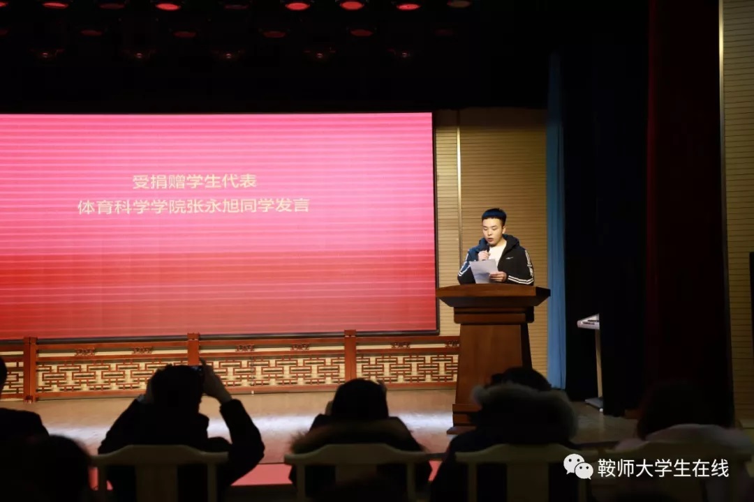 ecec4d5d8a6f4f7eb276e828eec92a6b.jpg